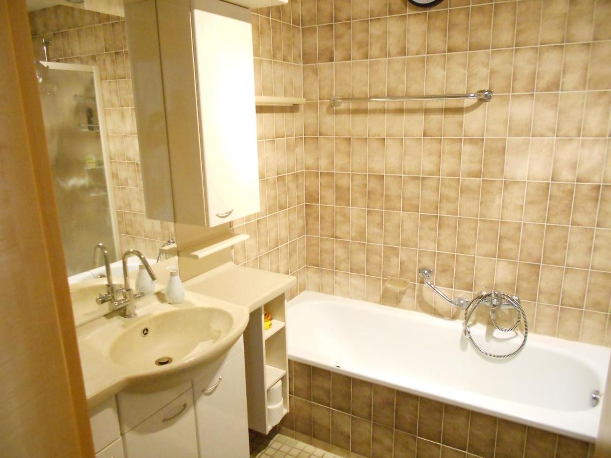 Grosses Zimmer Bad Küche Wohnzimmer Terasse Garten zentral ruhig Landsberg am Lech Exterior foto