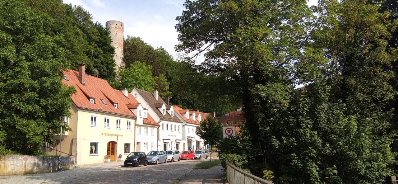 Grosses Zimmer Bad Küche Wohnzimmer Terasse Garten zentral ruhig Landsberg am Lech Exterior foto